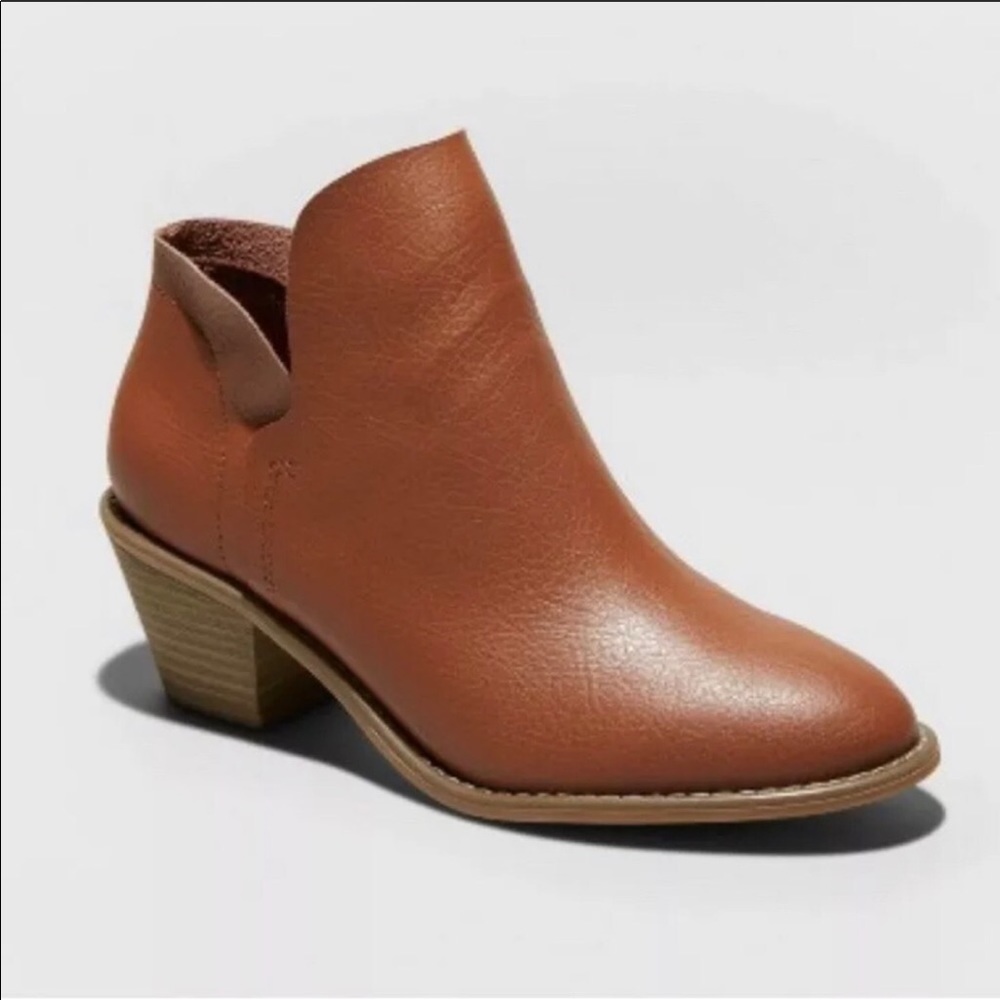 Universal Thread Indie Cognac Booties 11